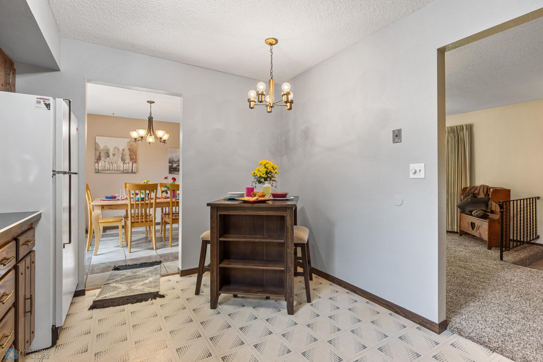 Kitchen Dining Area