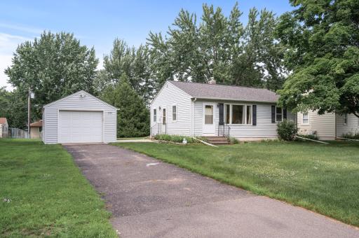1747 Hillview Road, Saint Paul, MN 55126