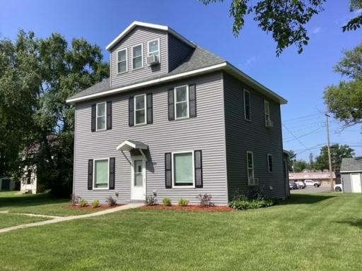 1110 Hawthorne Street, Alexandria, MN 56308