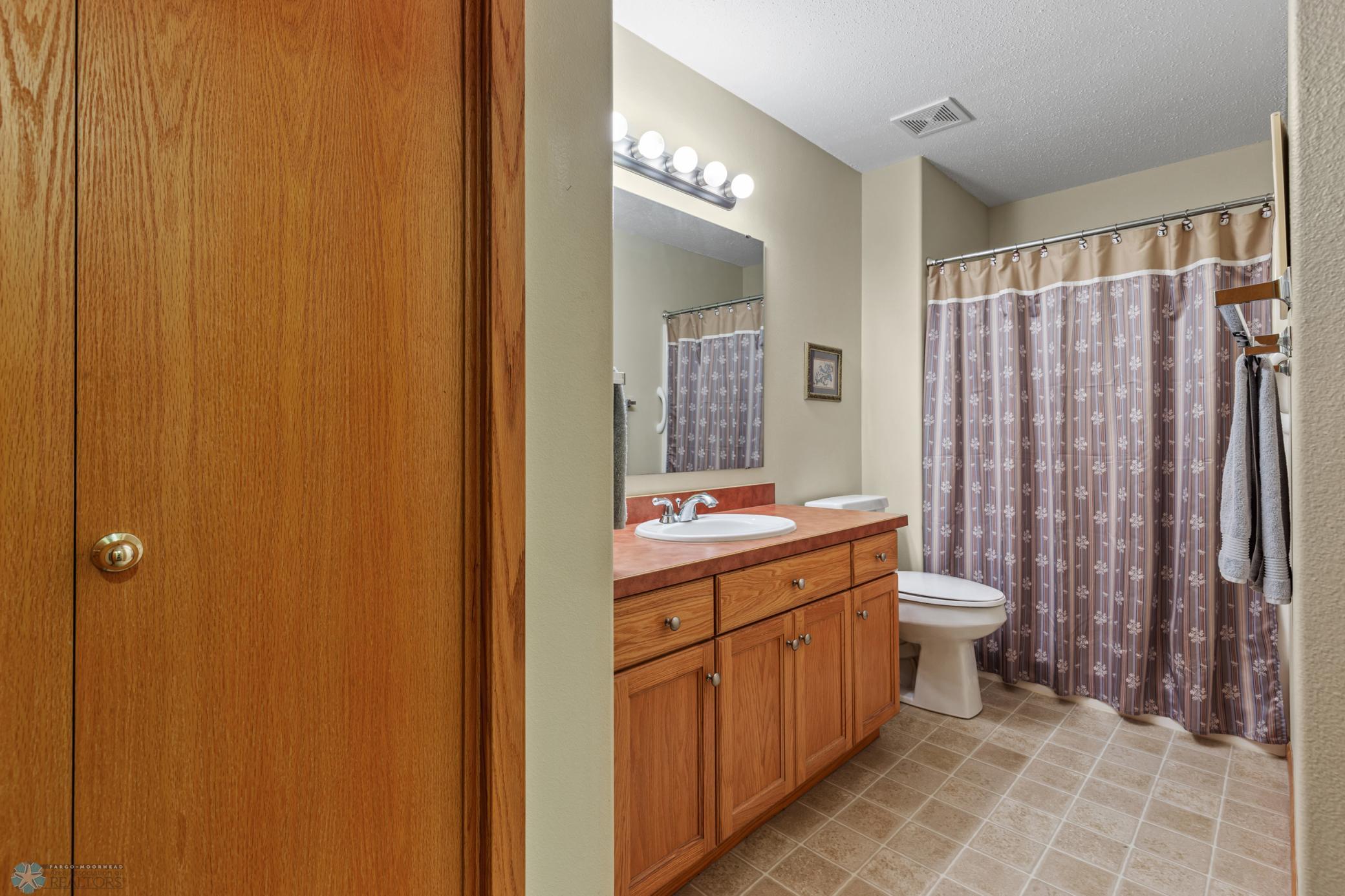 3/4 Bathroom