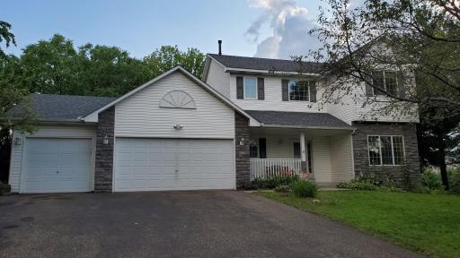 8455 Ashford Road, Woodbury, MN 55125