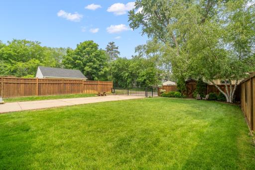 4112 Sunnyside Road, Edina, MN 55424
