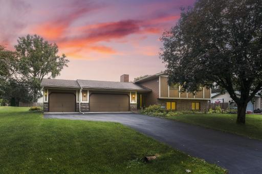 21321 Inwood Avenue N, Forest Lake, MN 55025