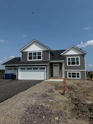 19853 English Avenue N, Forest Lake, MN 55025