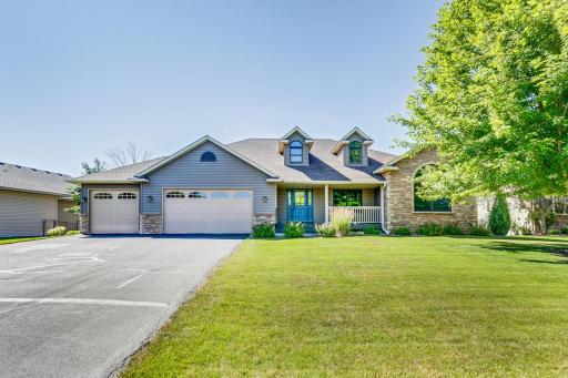1654 Hunters Trail, Centerville, MN 55038