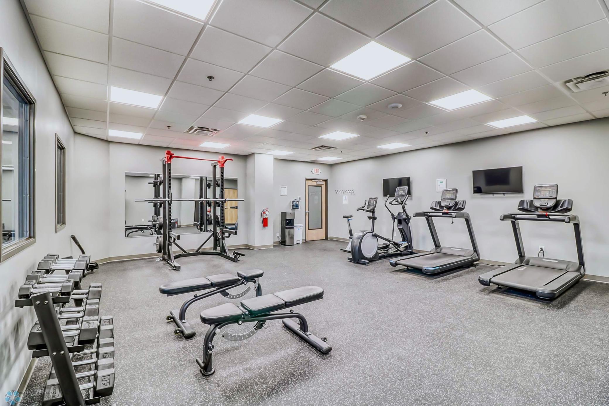 Fitness Room1_3.jpg