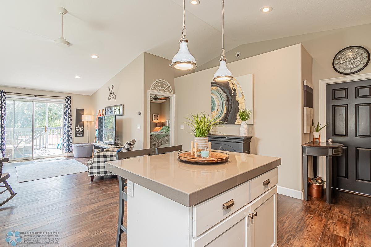 3605 Taylor St S, Fargo, ND 58104-09.jpg