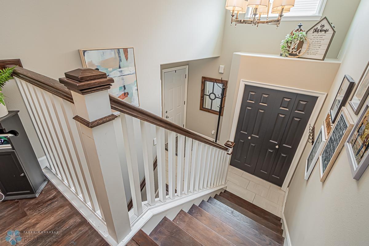 3605 Taylor St S, Fargo, ND 58104-05.jpg