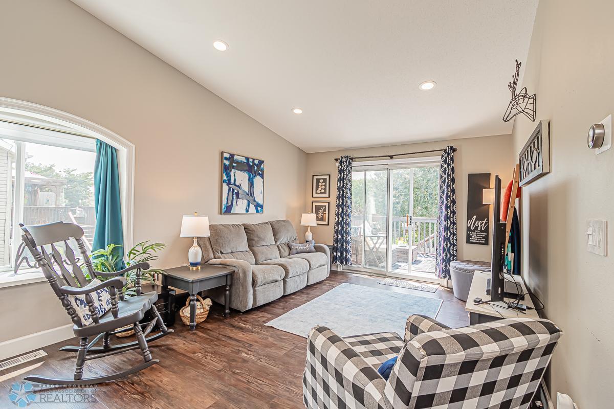 3605 Taylor St S, Fargo, ND 58104-12.jpg