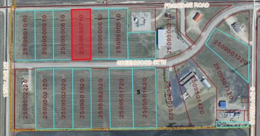 Lot 7, Block 1 Greenwood Street W, Thief River Falls, MN 56701