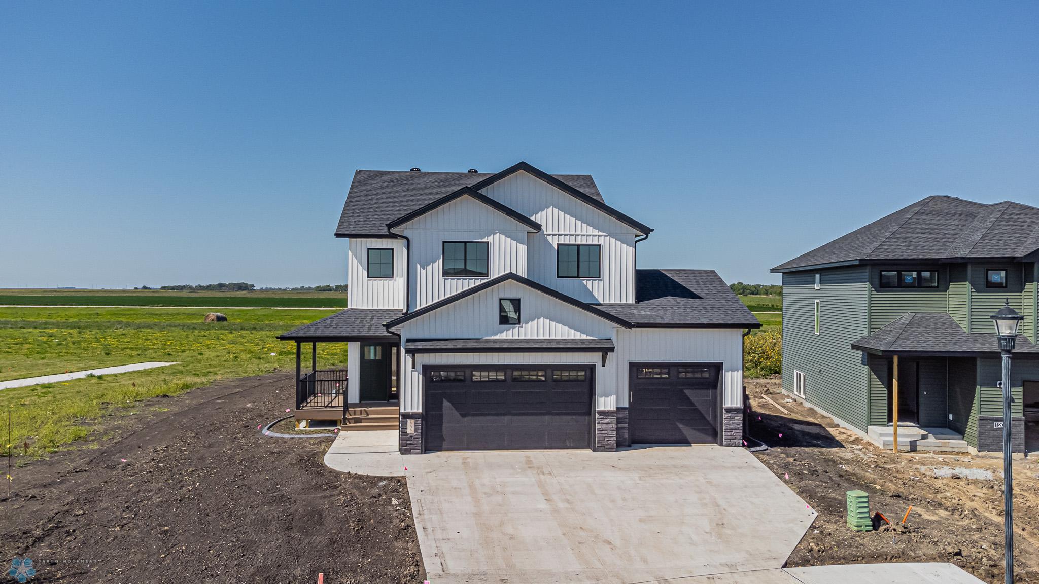 1206 Jill Drive W, West Fargo, ND-08.jpg