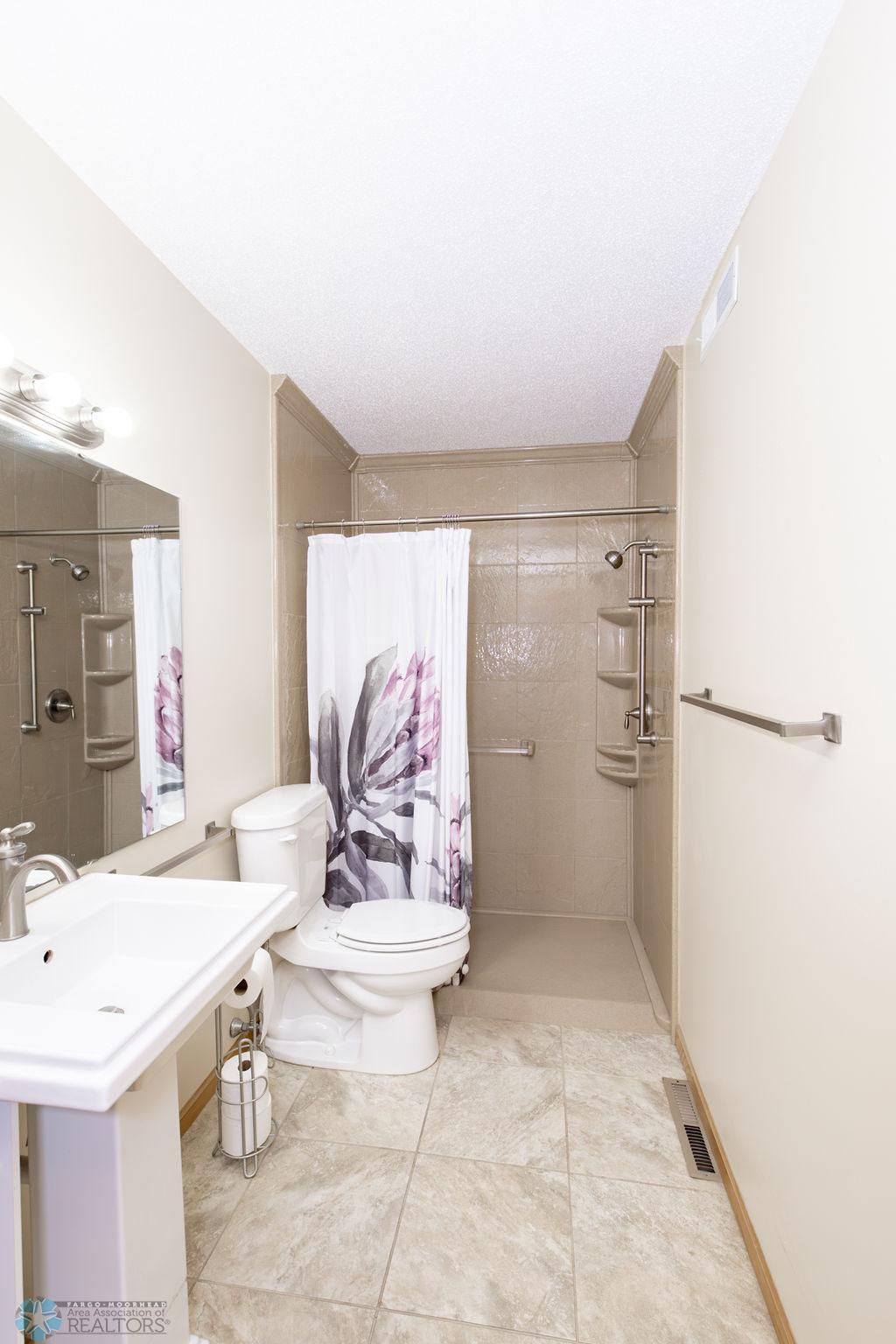 Main Floor 3/4 Bath