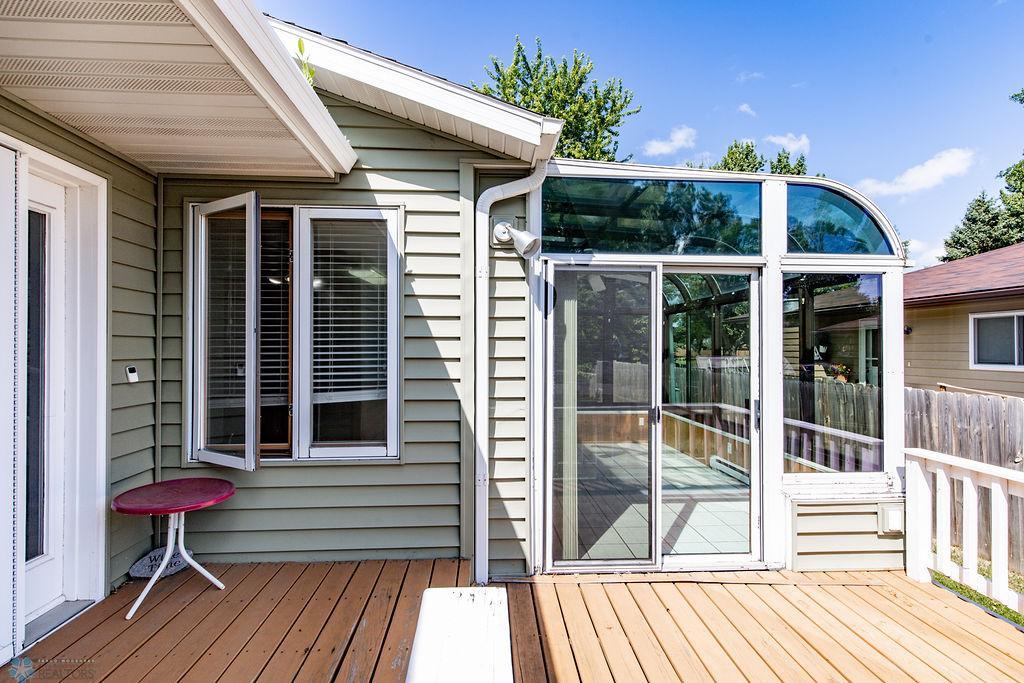 Front Deck/Sunroom