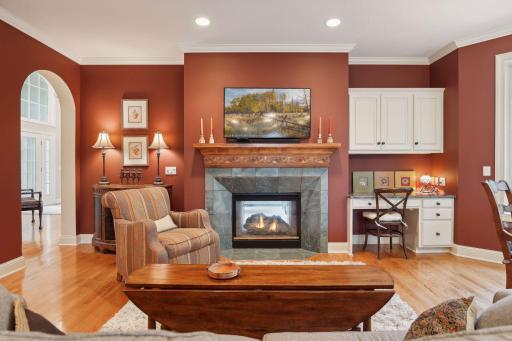 14 Lake Bay, North Oaks, MN 55127