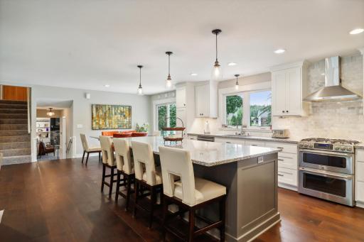 2745 Everest Lane N, Plymouth, MN 55447