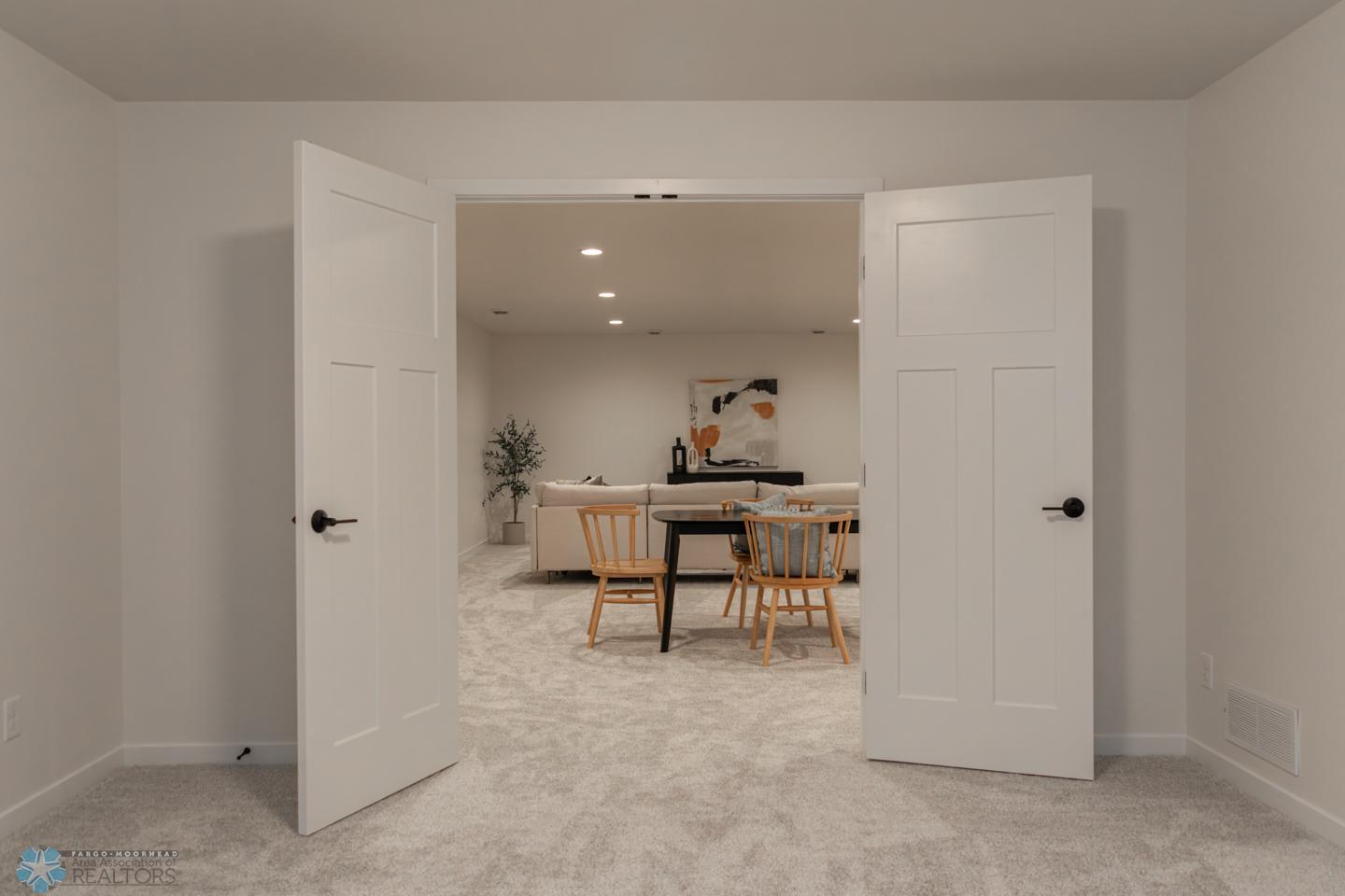 Flex Room
