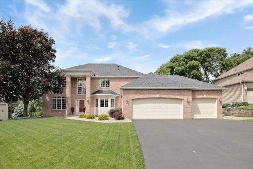 7984 Lismore Circle, Eden Prairie, MN 55347