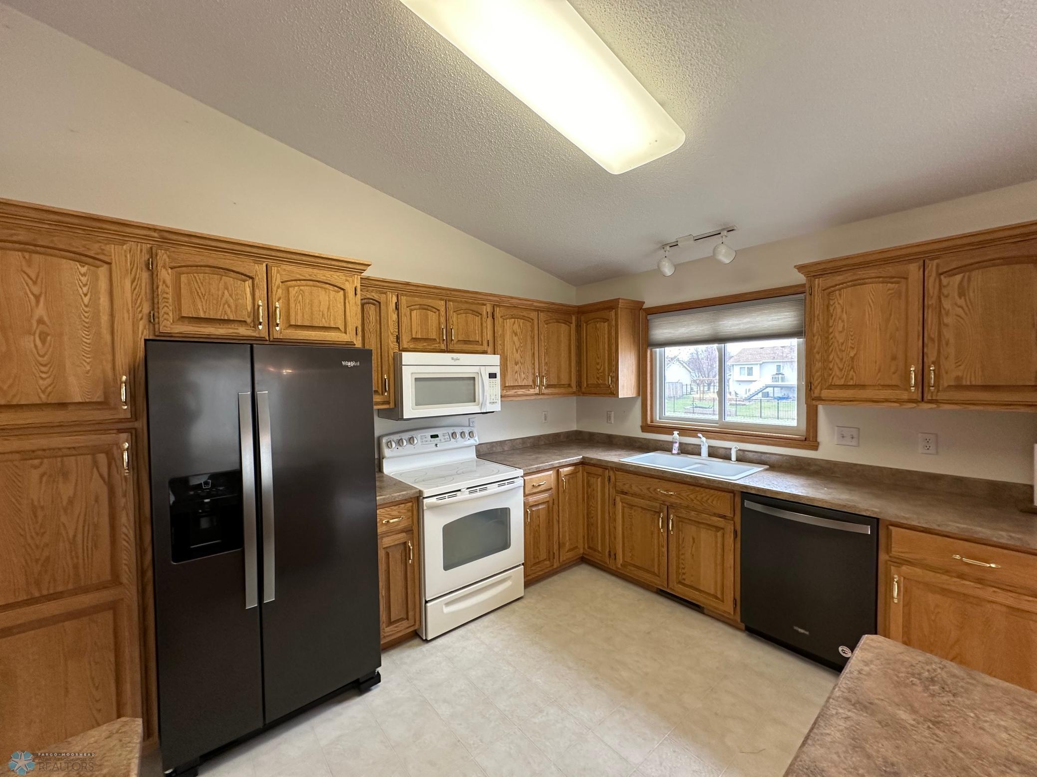 Kitchen2