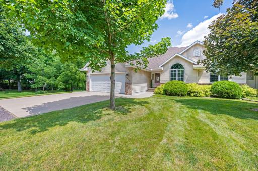 1933 Albion Avenue, Fairmont, MN 56031