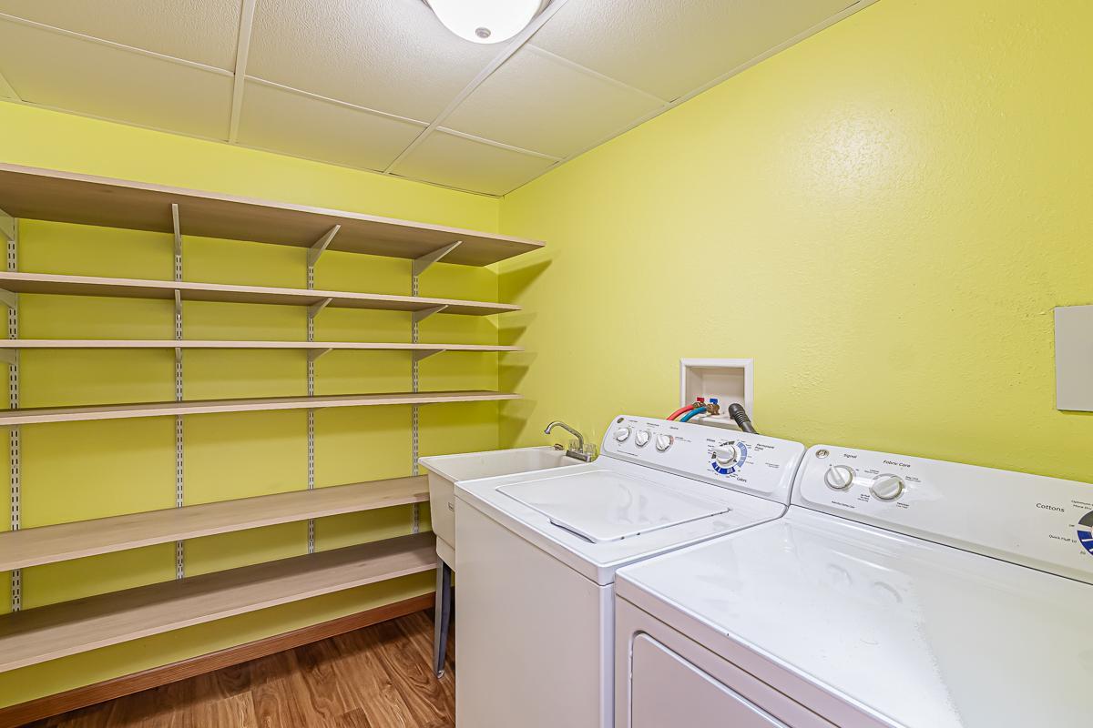 624 3rd St E, West Fargo, ND 58078-16.jpg