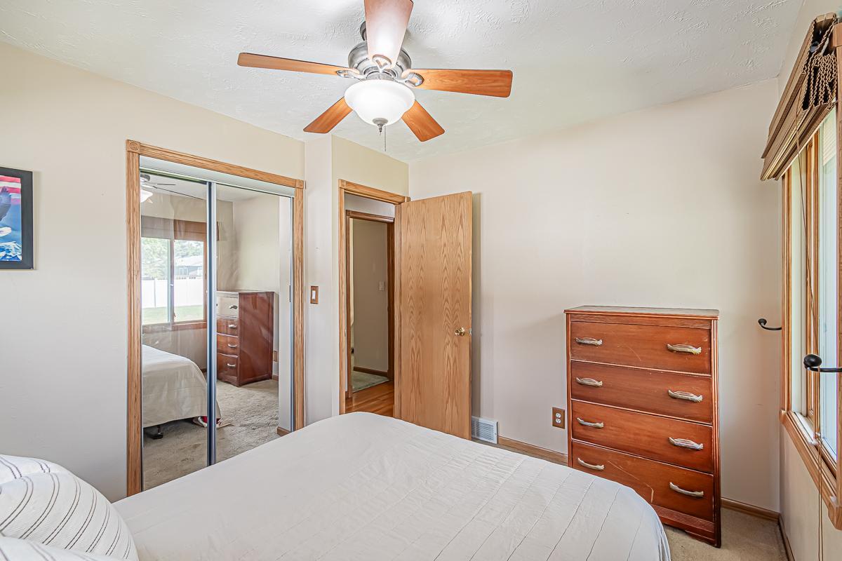 624 3rd St E, West Fargo, ND 58078-30.jpg