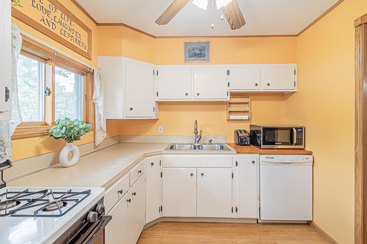 624 3rd St E, West Fargo, ND 58078-38.jpg