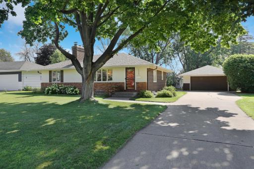 10025 Fremont Avenue S, Minneapolis, MN 55431