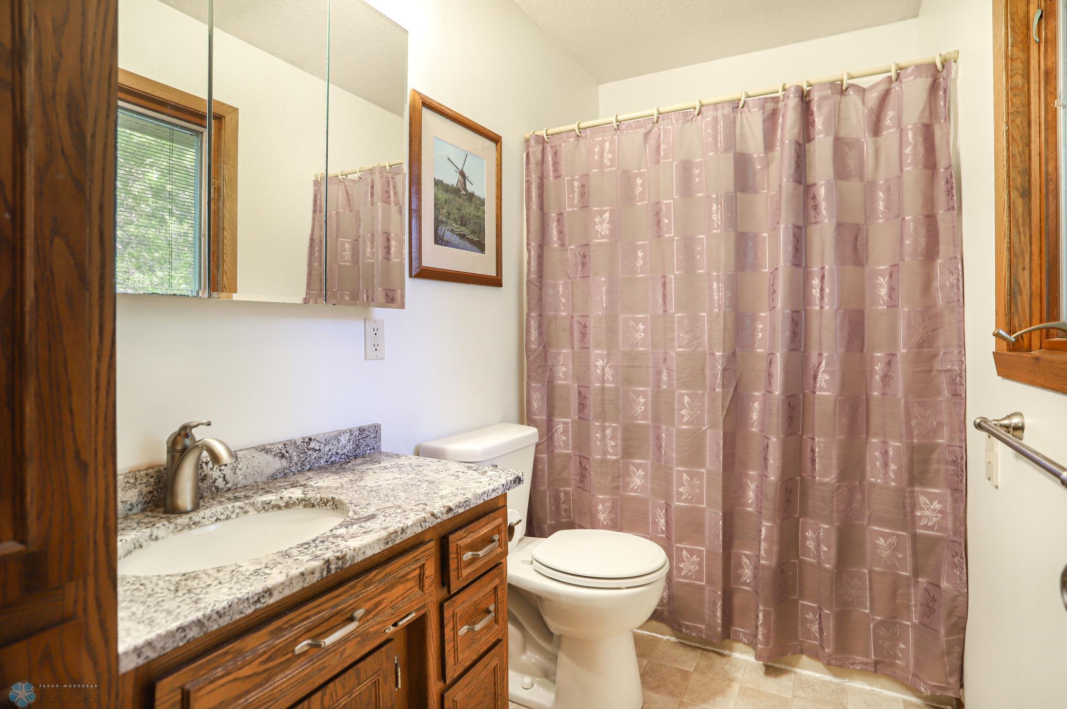 Primary private full bathroom
