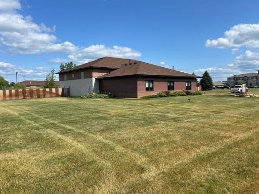 18533 Buchanan Street NE, Cedar, MN 55011