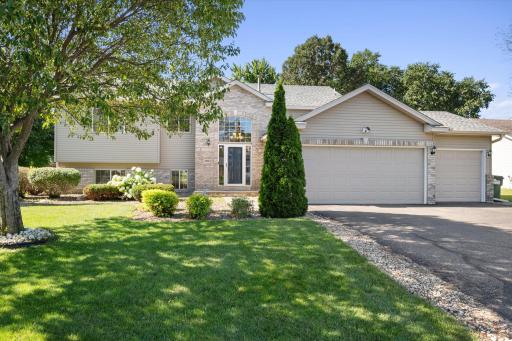 2802 Rice Creek Parkway NE, Minneapolis, MN 55449