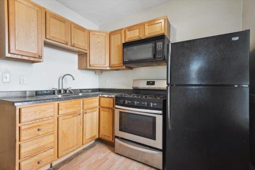1357 Reaney Avenue, Saint Paul, MN 55106