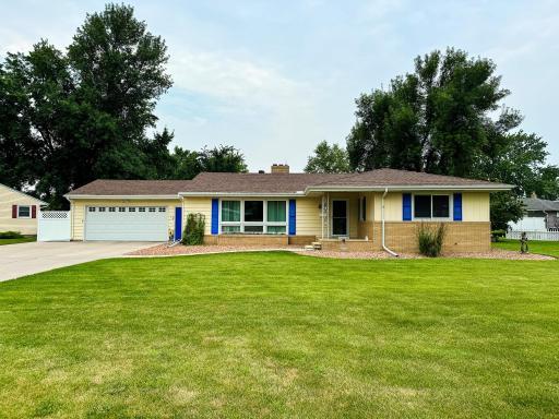 857 3rd Street N, Wahpeton, ND 58075