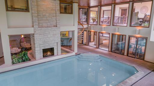 1221 Mckinley Drive, Hudson, WI 54016