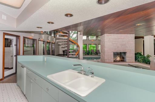 1221 Mckinley Drive, Hudson, WI 54016
