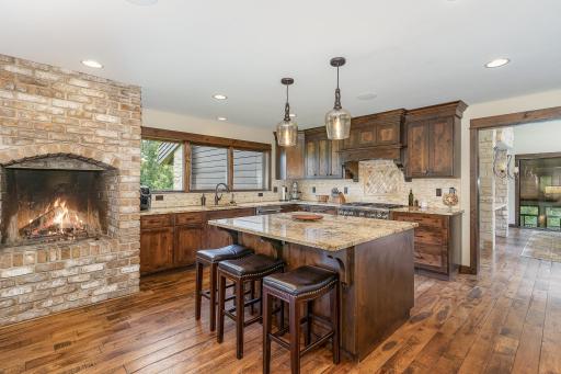 1221 Mckinley Drive, Hudson, WI 54016