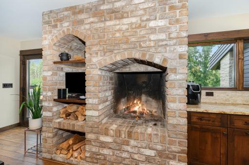 1221 Mckinley Drive, Hudson, WI 54016