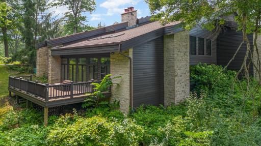 1221 Mckinley Drive, Hudson, WI 54016