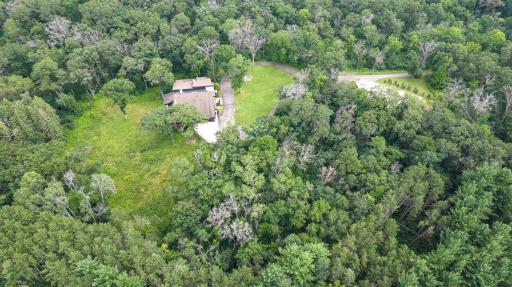 1221 Mckinley Drive, Hudson, WI 54016