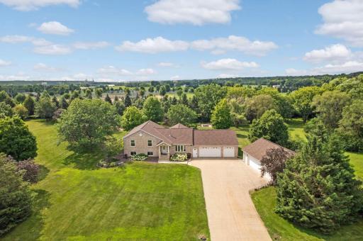 1710 102nd Street E, Inver Grove Heights, MN 55077