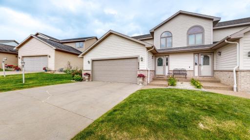 2519 Superior Lane NW, Rochester, MN 55901