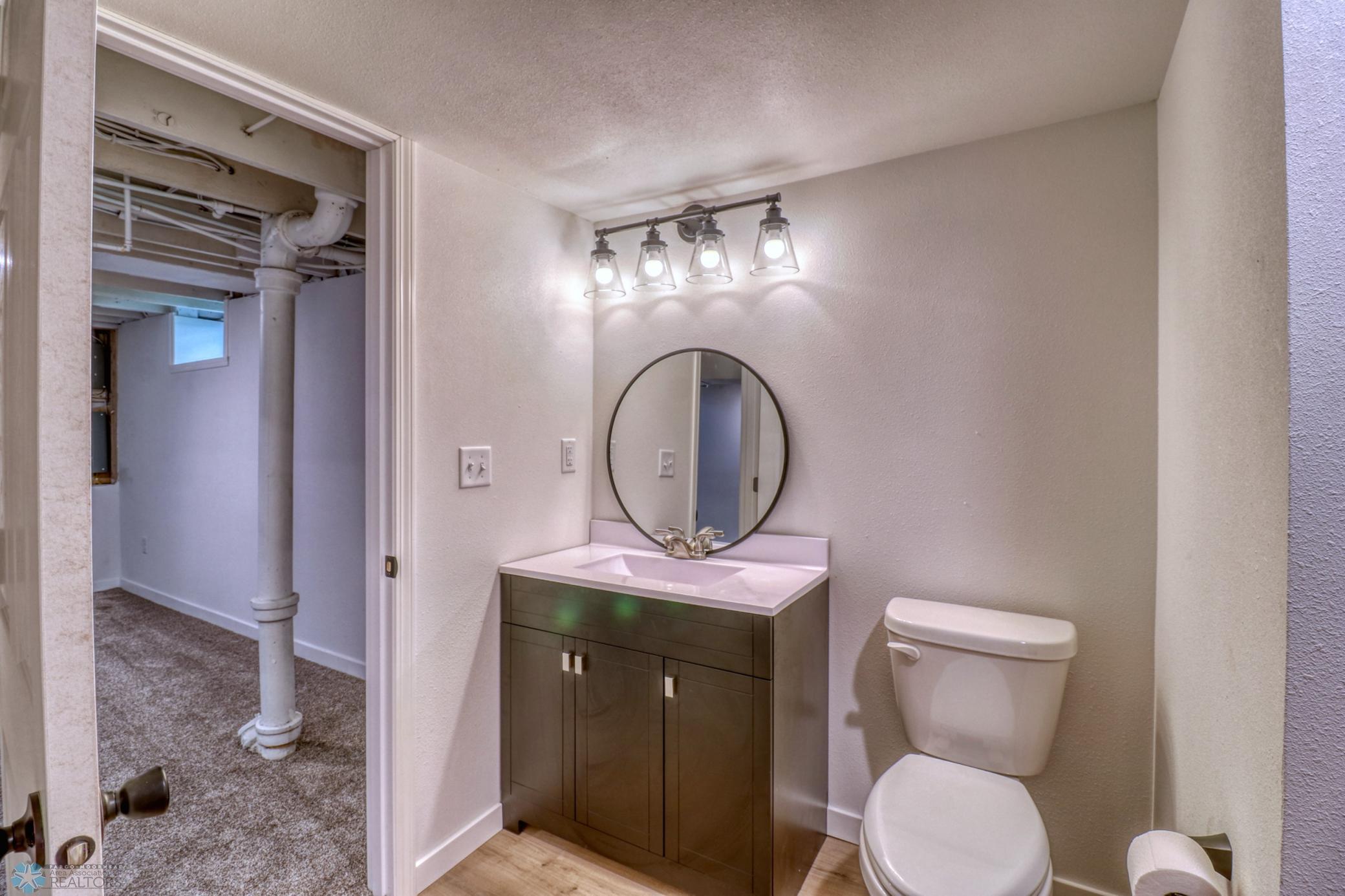 Basement Bath (2).jpg
