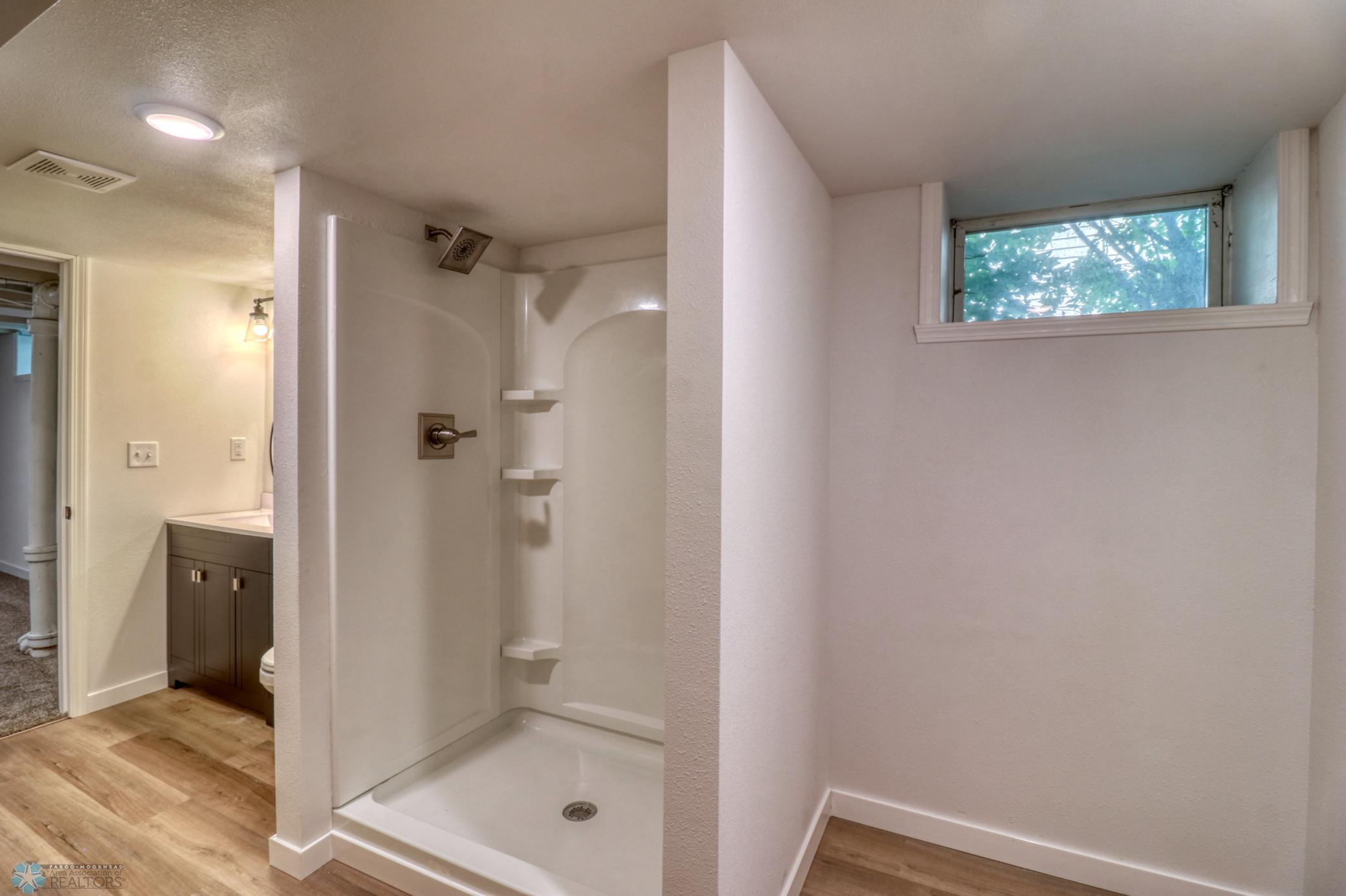 Basement Bath (3).jpg