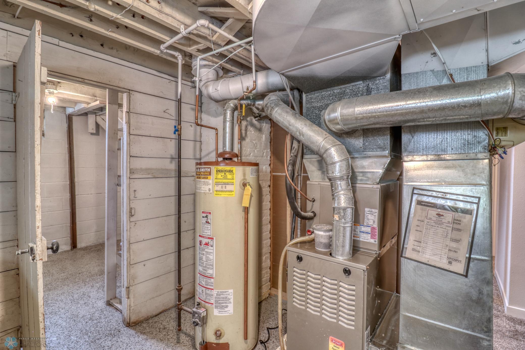 Basement LaundryMechanical (1).jpg
