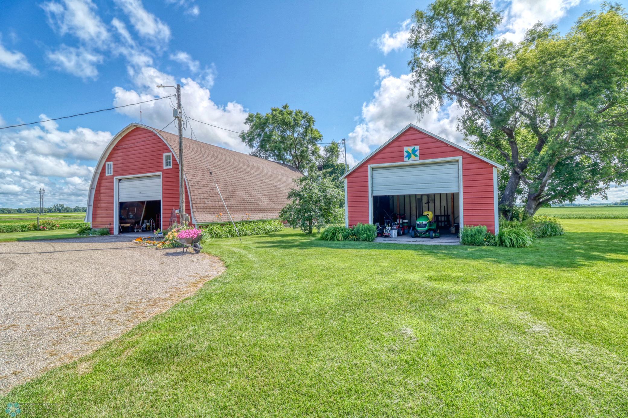 Exterior_sheds1_2.jpg