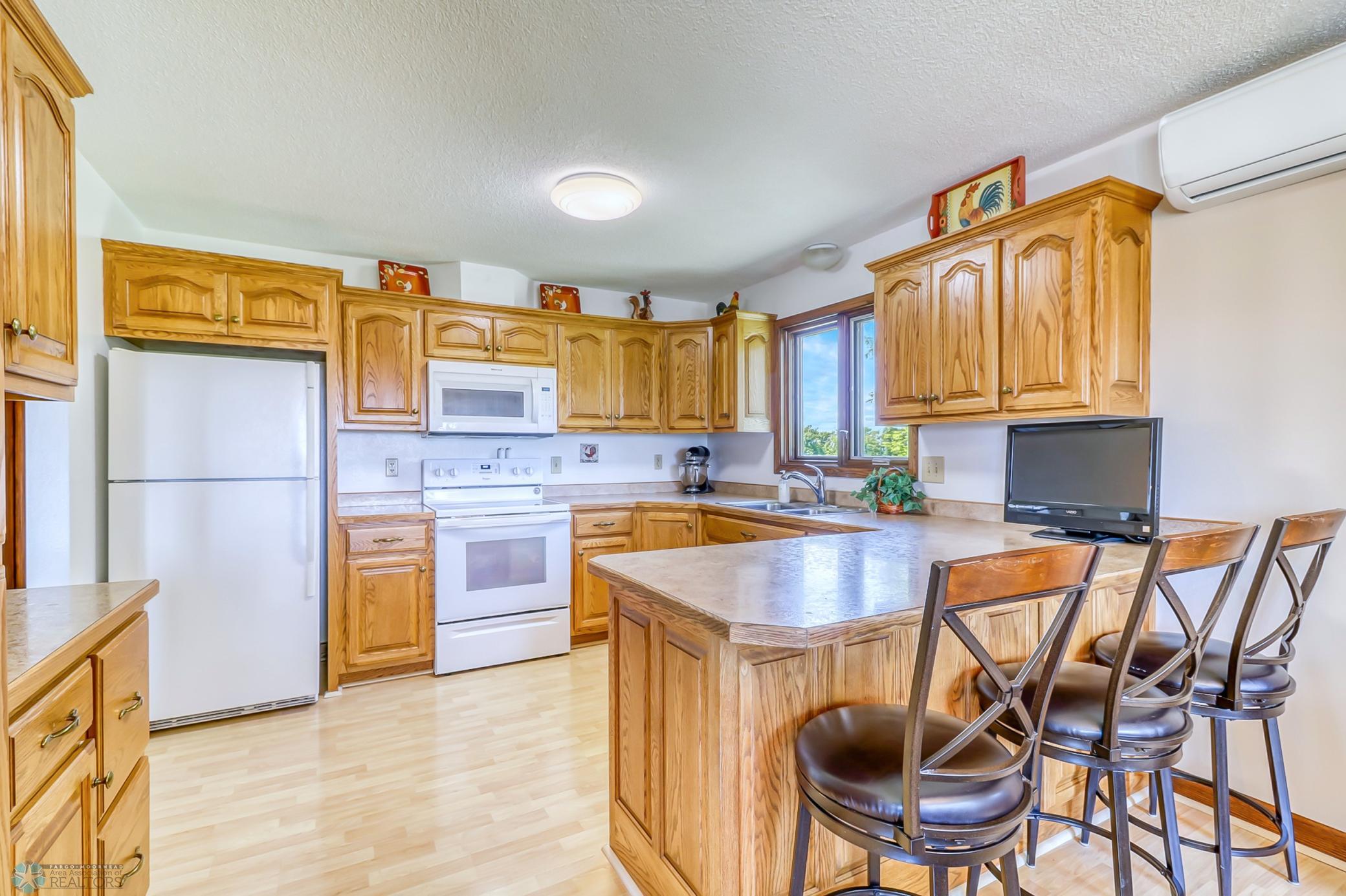 Kitchen1_1.jpg