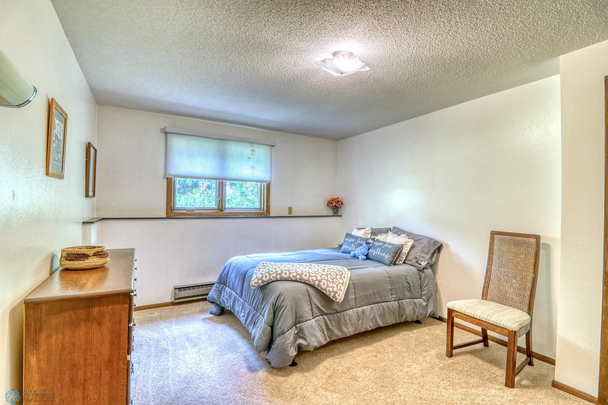 Basement Bedroom2_1.jpg