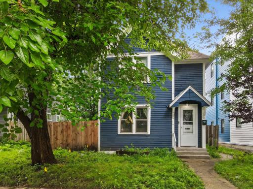 2421 16th Avenue S, Minneapolis, MN 55404