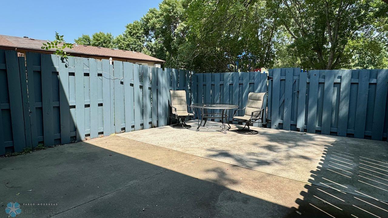 (28) Fenced Back Patio.jpeg