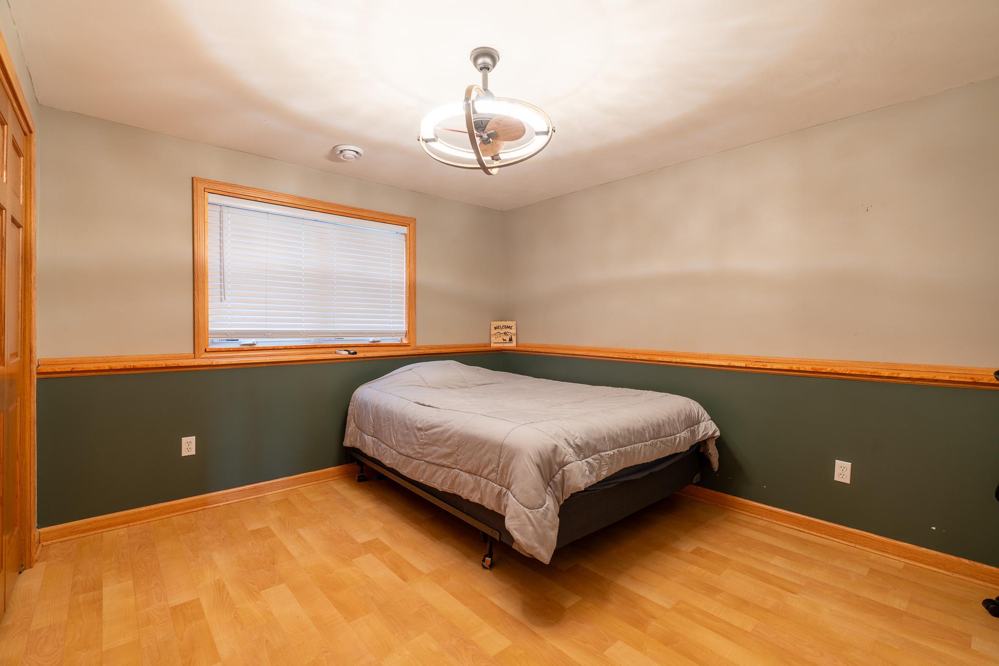 AND1882HDR.jpg