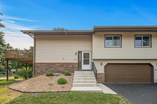 660 E 143rd Street, Burnsville, MN 55337
